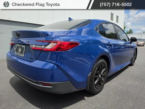 Used 2025 Toyota Camry LE w/ Convenience Package FWD image 7