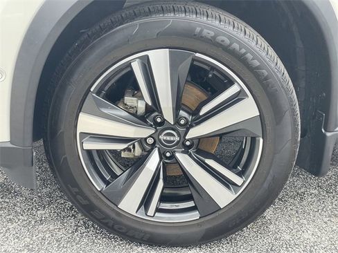 Used 2023 Nissan Rogue Platinum w/ Platinum Premium Package image 33