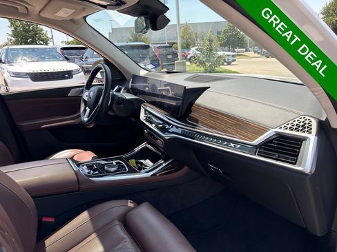 Used 2026 BMW X7 xDrive40i AWD/4WD image 17