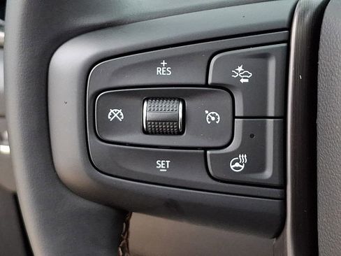 Used 2024 GMC Sierra 2500 AT4 w/ AT4 Premium Plus Package AWD/4WD image 22