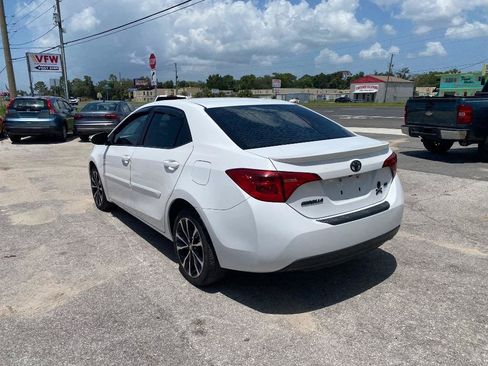 Used 2019 Toyota Corolla SE FWD image 10
