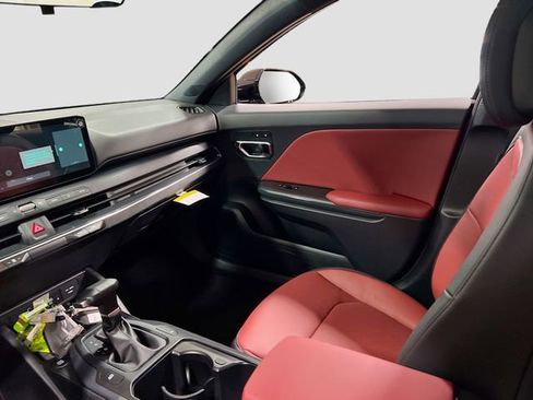 New 2025 Kia K4 GT-Line image 25