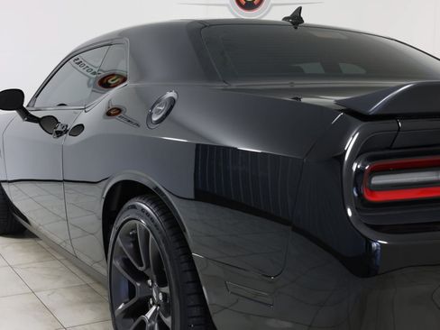 Used 2021 Dodge Challenger R/T Scat Pack RWD image 44