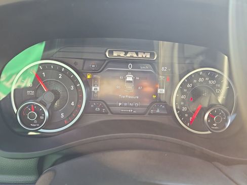 New 2026 RAM 2500 Big Horn AWD/4WD image 16