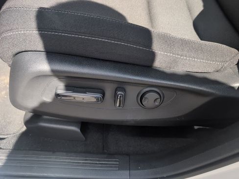 Certified 2024 Honda CR-V EX image 22