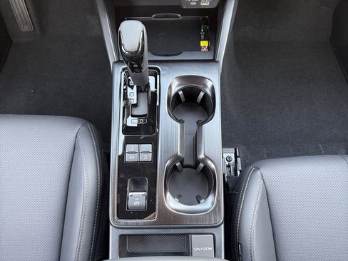 New 2026 Subaru Outback Limited image 15