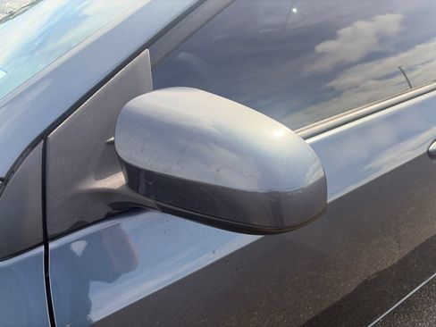 Used 2014 Toyota Corolla LE FWD image 13