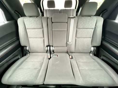 Used 2025 Dodge Durango GT AWD/4WD image 23