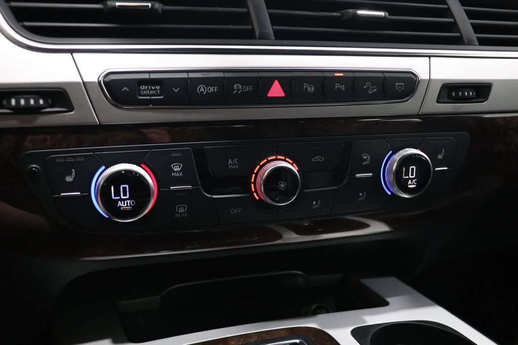 Used 2019 Audi Q7 2.0T Premium Plus AWD/4WD image 30