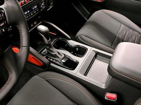 New 2025 Nissan Frontier PRO-4X image 9