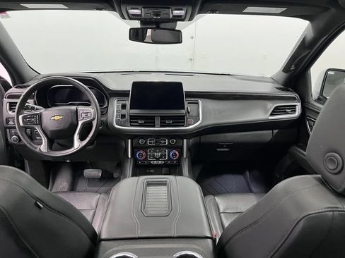 Used 2023 Chevrolet Tahoe LT w/ Luxury Package AWD/4WD image 15