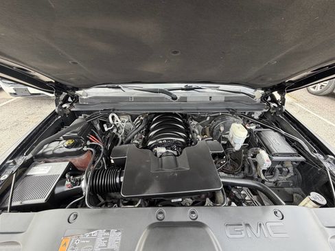 Used 2019 GMC Yukon XL Denali w/ Denali Ultimate Package image 18