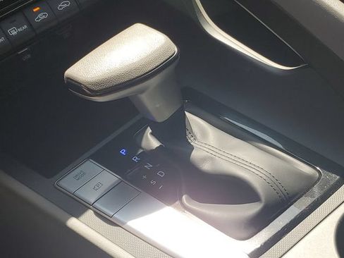 Certified 2023 Hyundai Elantra SEL FWD image 28