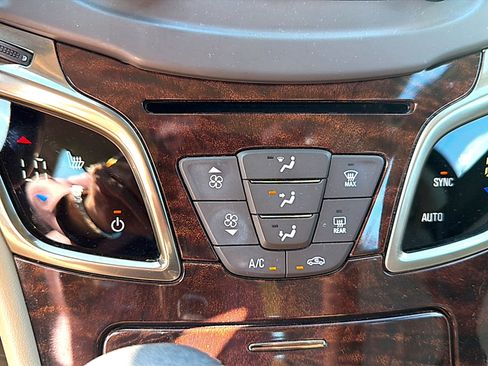 Used 2015 Buick LaCrosse Leather w/ Driver Confidence Package #1 FWD image 8