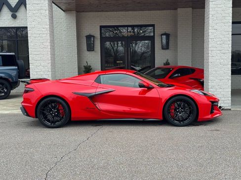 Used 2023 Chevrolet Corvette Z06 w/ Battery Protection Package image 5