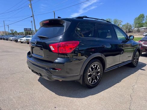 Used 2020 Nissan Pathfinder SL AWD/4WD image 9