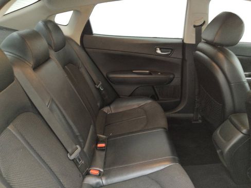 Used 2020 Kia Optima S FWD image 19