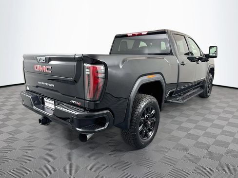 Used 2026 GMC Sierra 3500 AT4 AWD/4WD image 7