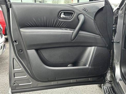 Certified 2023 Nissan Armada SL w/ Midnight Edition Package image 11