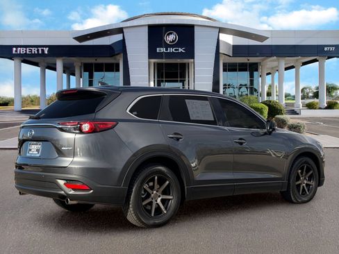 Used 2021 MAZDA CX-9 Touring w/ Touring Premium Package FWD image 3