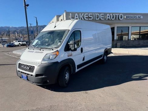 Used 2022 RAM ProMaster 3500 w/ Premium Convenience Group image 2