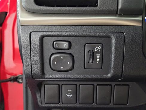 Used 2015 Lexus CT 200h image 37