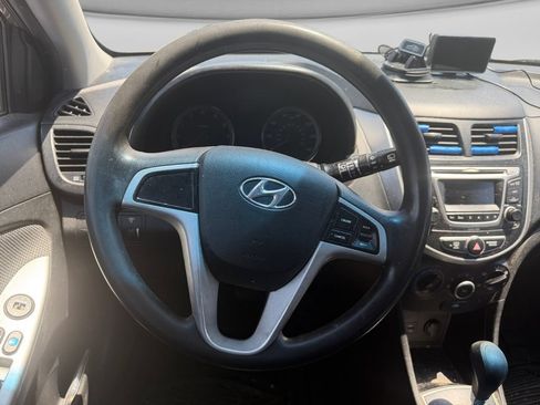 Used 2014 Hyundai Accent GS FWD image 15