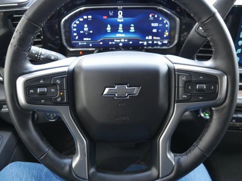 Used 2025 Chevrolet Silverado 2500 LT w/ Trail Boss Package image 12