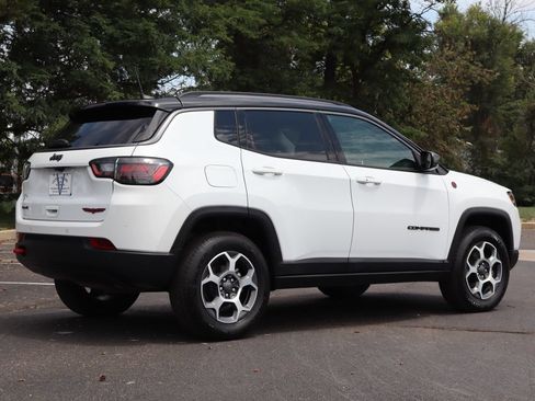 Used 2022 Jeep Compass Trailhawk w/ Trailhawk Elite Group AWD/4WD image 5