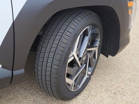 New 2026 Hyundai Kona SEL Premium image 6