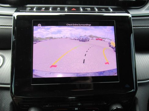 Used 2024 Jeep Grand Cherokee L Laredo AWD/4WD image 29