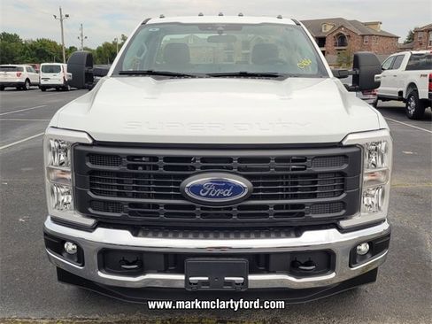 New 2026 Ford F250 XL w/ XL Chrome Package image 8