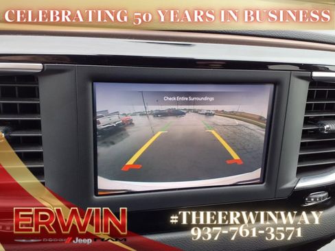 Used 2023 Chrysler Voyager LX image 21