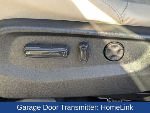 Used 2021 Honda CR-V Touring image 15