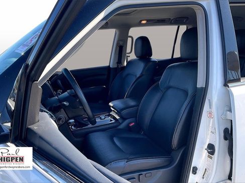 Used 2024 INFINITI QX80 Luxe image 24