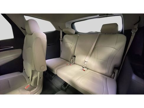 Used 2021 Buick Enclave Premium w/ Sun and Sites Package AWD/4WD image 17