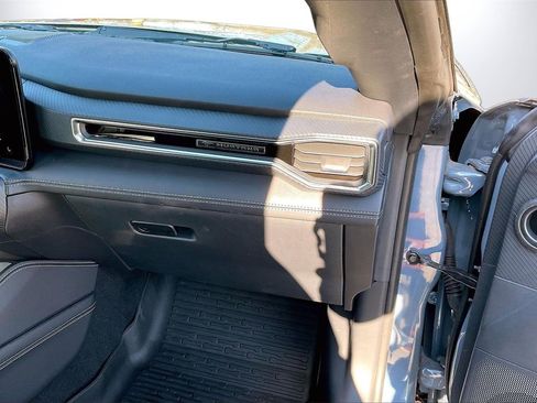 Used 2024 Ford Mustang Premium image 20