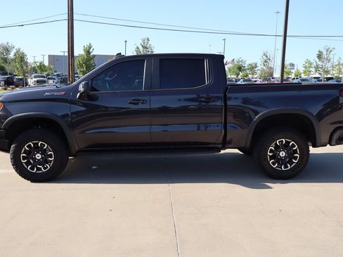 Used 2023 Chevrolet Silverado 1500 ZR2 AWD/4WD image 7