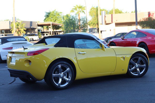 Used 2008 Pontiac Solstice GXP w/ Premium Package RWD image 54
