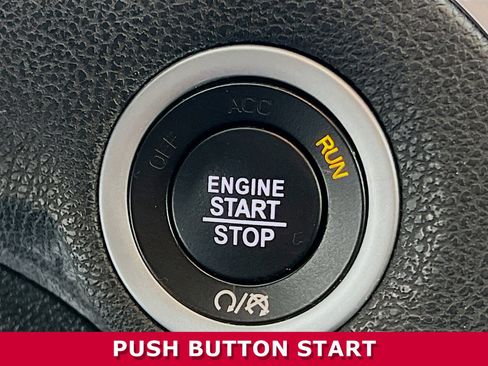 Used 2023 Chrysler 300 Touring w/ Sport Appearance Package image 12