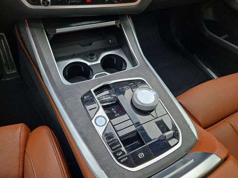 Certified 2024 BMW X7 M60i w/ Executive Package AWD/4WD image 22