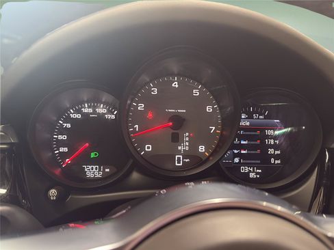 Used 2020 Porsche Macan S AWD/4WD image 12