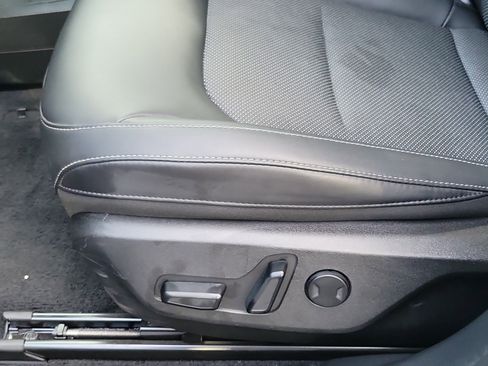 Used 2024 Kia EV6 Light image 17