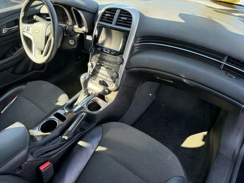 Used 2014 Chevrolet Malibu LT w/ Power Convenience Package image 14