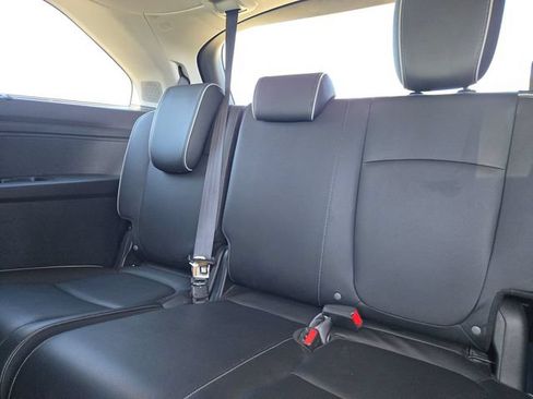 Used 2023 Honda Odyssey Elite image 9