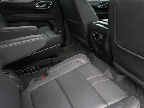 Used 2023 Chevrolet Tahoe RST w/ Luxury Package AWD/4WD image 33