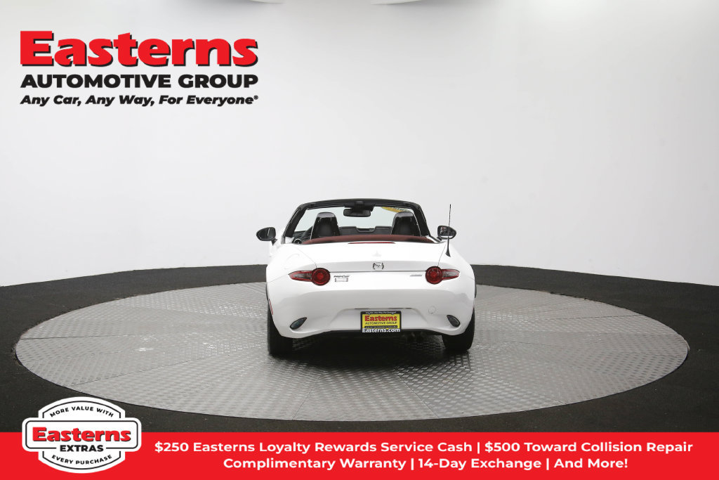 Used 2018 MAZDA MX-5 Miata Grand Touring RWD image 35