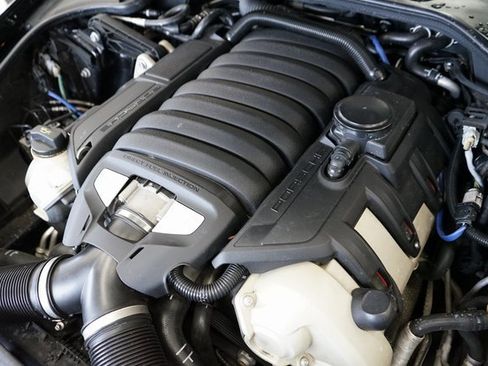 Used 2010 Porsche Panamera S image 54