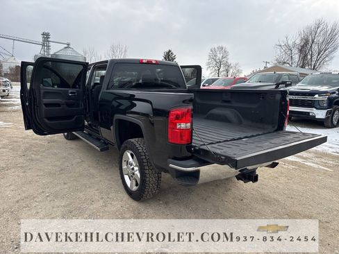 Used 2018 GMC Sierra 2500 SLE image 32