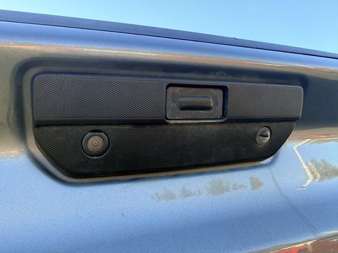 Used 2021 Chevrolet Silverado 1500 Custom w/ LPO, Blackout Package image 11